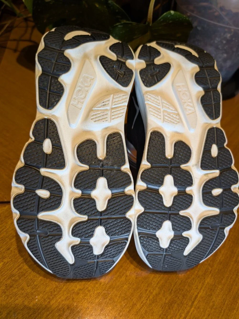 Hoka Gaviota 6 Basically New